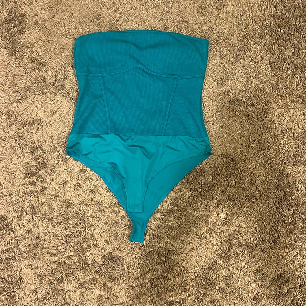 White Birch strapless padded body suit 1x